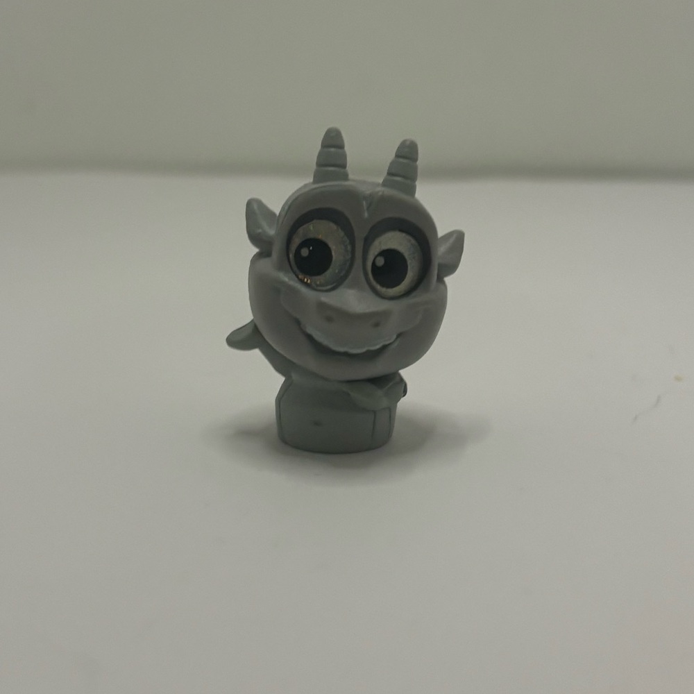 Pixel Perfect Hugo Doorable